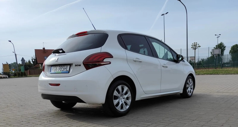 Peugeot 208 cena 28900 przebieg: 92912, rok produkcji 2015 z Gniezno małe 254